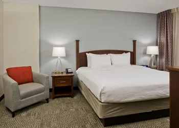 Staybridge Suites Charlotte Ballantyne by IHG hotel thumbnail 8