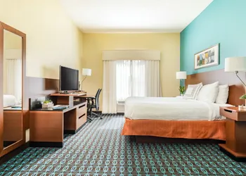 Fairfield Inn by Marriott Charlotte Northlake hotel thumbnail 2