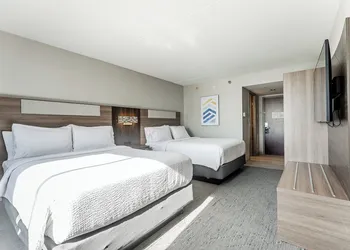 Holiday Inn Express Philadelphia - Penns Landing by IHG hotel thumbnail 4