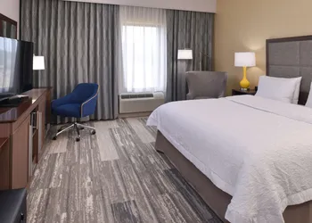 Hampton Inn & Suites Cincinnati-Mason hotel thumbnail 7