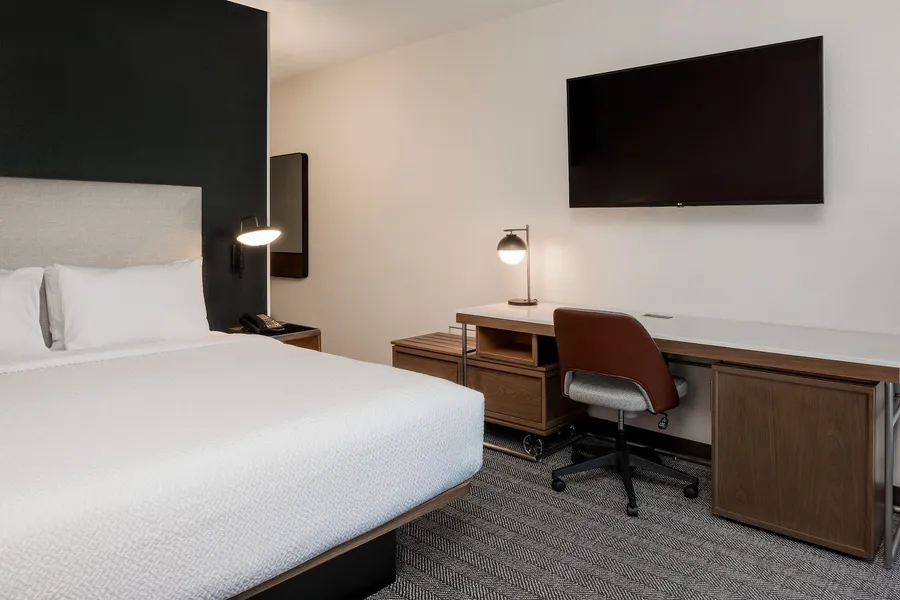 Courtyard by Marriott Ballantyne hotel detail image 6