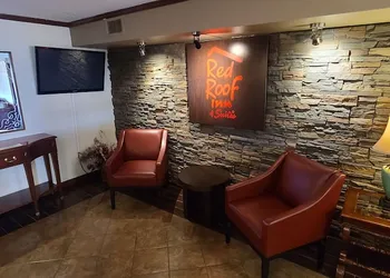 Red Roof Inn & Suites Cornelius – Lake Norman hotel thumbnail 6