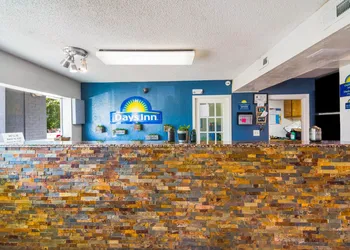 Days Inn by Wyndham Raleigh Glenwood-Crabtree hotel thumbnail 8