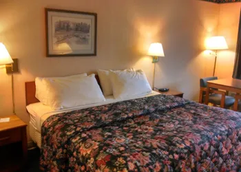 Americas Best Value Inn Marion, NC hotel thumbnail 2