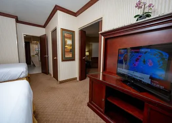 Holiday Inn Express Mentor Banquet Center by IHG hotel thumbnail 6