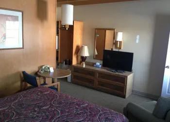Jamestown Motel hotel thumbnail 4