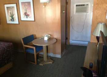 Jamestown Motel hotel thumbnail 5