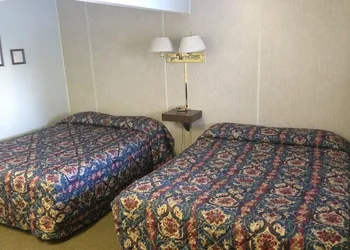 Jamestown Motel hotel thumbnail 8