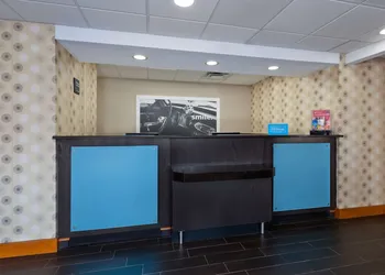 Hampton Inn Marysville hotel thumbnail 3