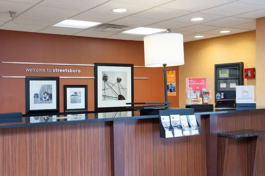 Hampton Inn & Suites Cleveland Southeast/Streetsboro hotel detail image 2