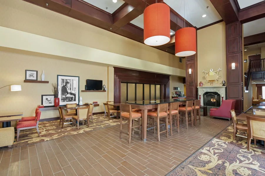Hampton Inn & Suites Cleveland Southeast/Streetsboro hotel detail image 6