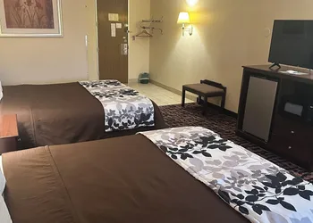 Executive inn hotel thumbnail 8