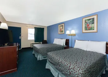 Days Inn by Wyndham Oklahoma City Fairground hotel thumbnail 5