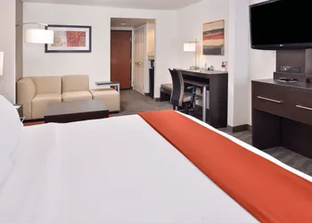 Holiday Inn Express Portland West/Hillsboro by IHG hotel thumbnail 3