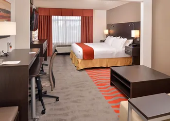 Holiday Inn Express Portland West/Hillsboro by IHG hotel thumbnail 5