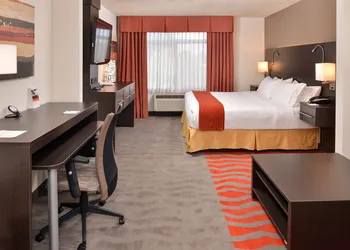 Holiday Inn Express Portland West/Hillsboro by IHG hotel thumbnail 8