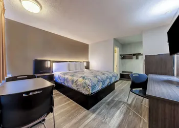 Motel 6 Portland, OR - Southeast hotel thumbnail 6