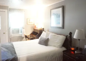 The Frogtown Inn hotel thumbnail 2