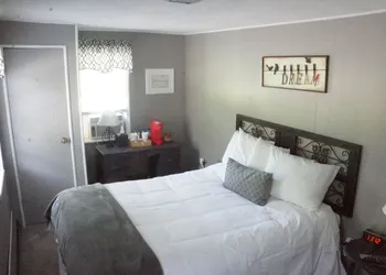 The Frogtown Inn hotel thumbnail 3