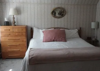 The Frogtown Inn hotel thumbnail 5