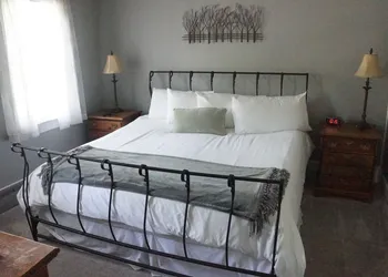 The Frogtown Inn hotel thumbnail 8