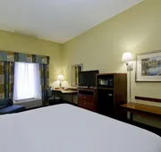 Hampton Inn Martinsburg South-Inwood hotel detail image 7