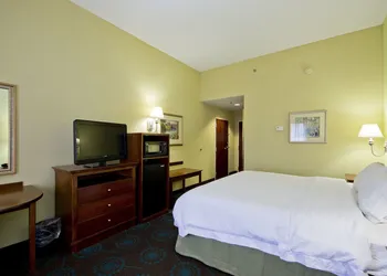 Hampton Inn Martinsburg South-Inwood hotel thumbnail 8