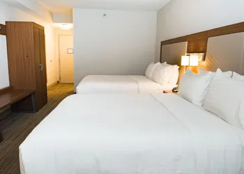 Holiday Inn Express Moss Point by IHG hotel thumbnail 3
