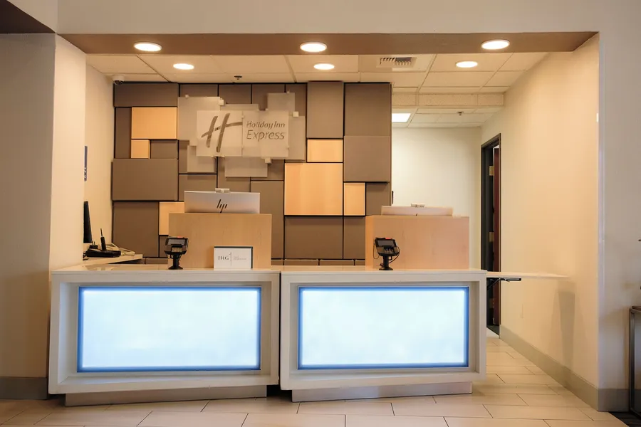 Holiday Inn Express & Suites Davis - University Area by IHG hotel detail image 2