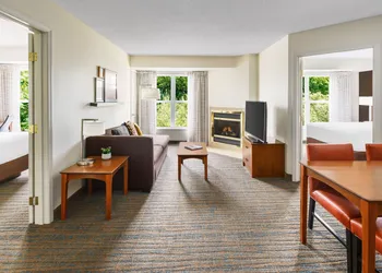 Residence Inn by Marriott Philadelphia Montgomeryville hotel thumbnail 6