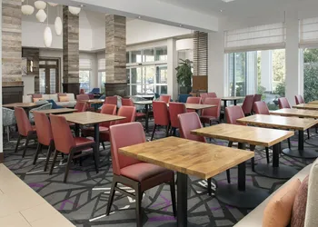 Hilton Garden Inn Columbia Airport hotel thumbnail 3