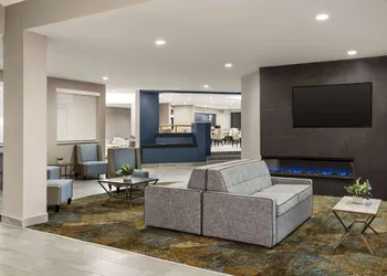 La Quinta Inn & Suites by Wyndham Round Rock North hotel thumbnail 4