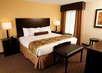 Best Western Plus Goldsboro hotel thumbnail 5