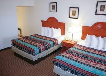 The Classic Desert Aire Hotel hotel thumbnail 5