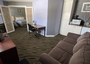 North Bay Inn hotel thumbnail 4