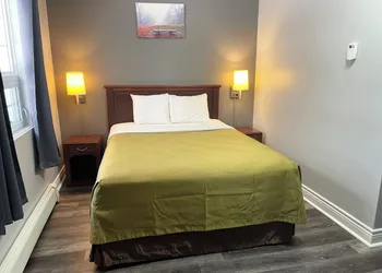 North Bay Inn hotel thumbnail 8
