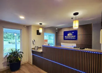 Radiant Inn & Suites hotel thumbnail 3