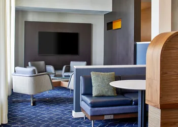 Courtyard by Marriott Memphis Airport hotel thumbnail 5