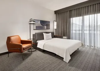 Courtyard by Marriott Memphis Airport hotel thumbnail 8