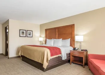 Comfort Inn Nashville West hotel thumbnail 7