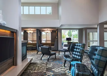 Residence Inn by Marriott Omaha Aksarben Village hotel thumbnail 5
