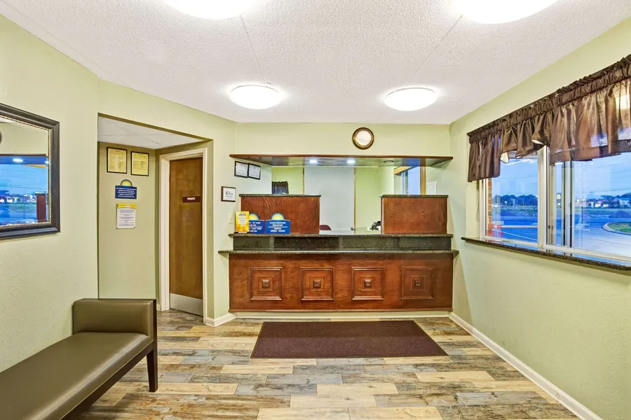 Days Inn by Wyndham Clarksville TN hotel detail image 2