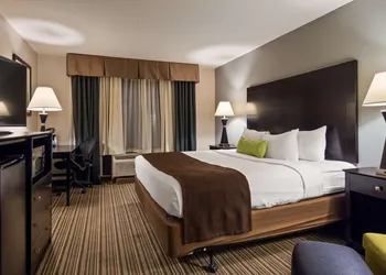Best Western Plus Sunrise Inn hotel thumbnail 3