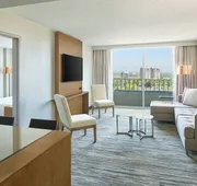 Warner Center Marriott Woodland Hills hotel detail image 4