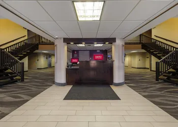 Red Roof Inn & Suites Newburgh – Stewart Airport/ West Point hotel thumbnail 3