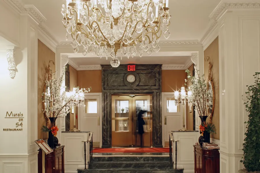 Warwick New York hotel detail image 2