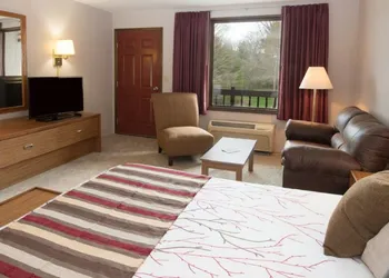 Highland Manor Inn hotel thumbnail 5