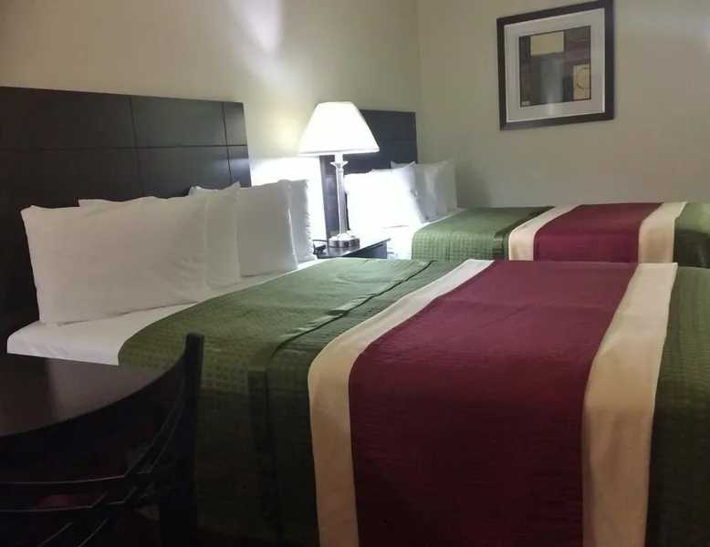 Travel Inn & Suites hotel detail image 2