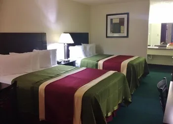 Travel Inn & Suites hotel thumbnail 3