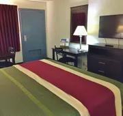 Travel Inn & Suites hotel detail image 5